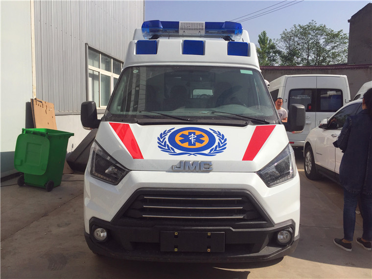 江鈴特順救護(hù)車(chē)長(zhǎng)軸高頂(國(guó)五)圖片2
