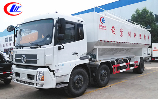 30立方東風(fēng)天錦小三軸<a href=http://m.essary.cn/siliaoche/ target=_blank class=infotextkey>飼料車</a>